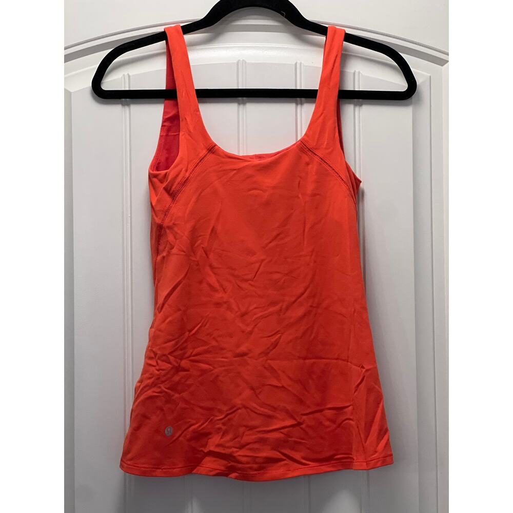 Lululemon Women’s Scoop Neck Sleeveless Lightweight Sexy Tank Top Size 6 Orange‎